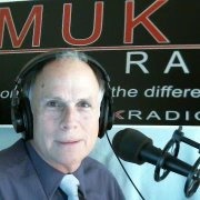 MukRadio Logo