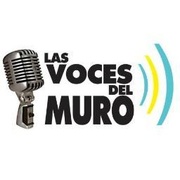 las voces del muro Logo