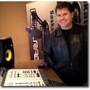 RealRadio.ca Logo