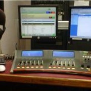 The Max  89.9 - WLKL Logo