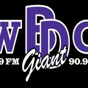 Giant 90.9 - WBDG Logo