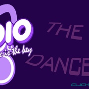 Radio Life   Music is The Key Logo