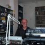 Arrow FM Logo