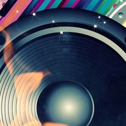 +2 Radio Logo